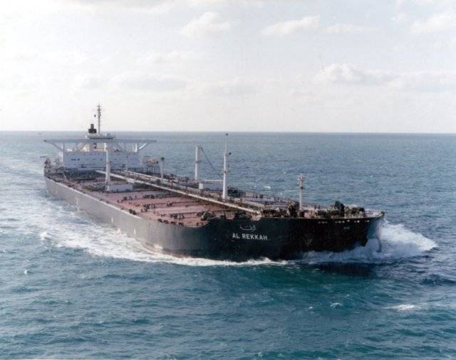 The Kuwaiti tanker Al Rekkah was renamed the USS Bridgeton and reflagged as a U.S. ship. (U.S. Navy photo)